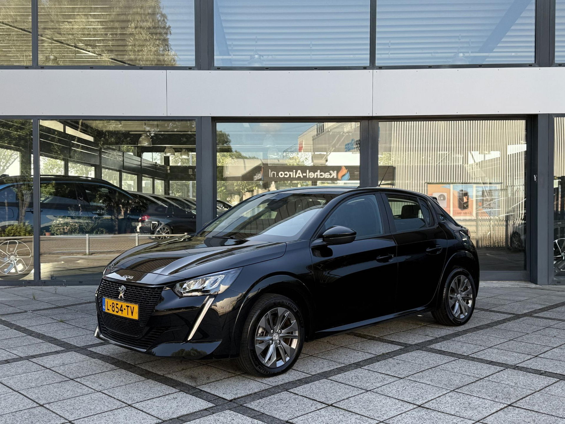 Foto van Peugeot e-208
