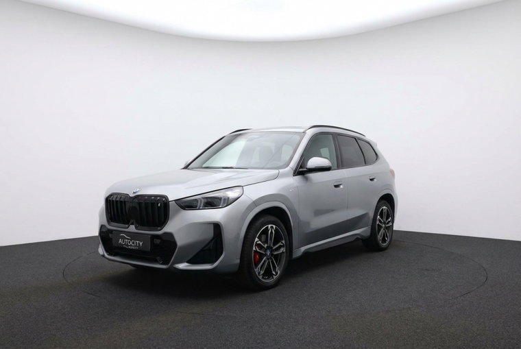 Foto van BMW iX1