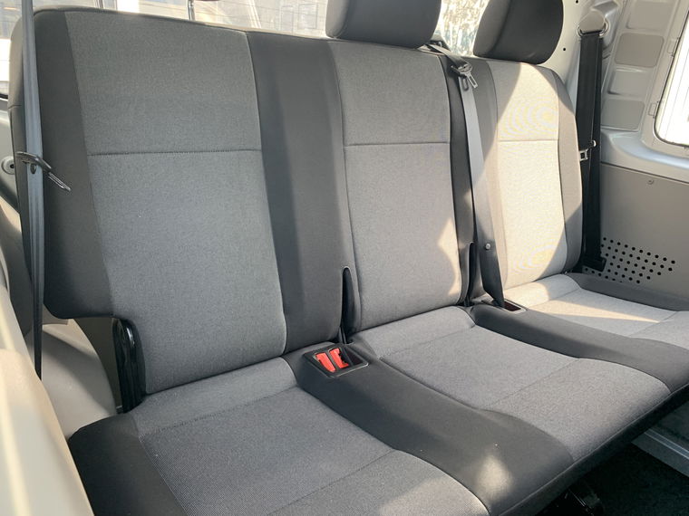 Volkswagen Transporter Kombi 9-persoons