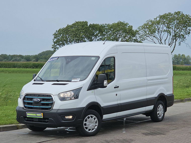 Foto van Ford E-Transit