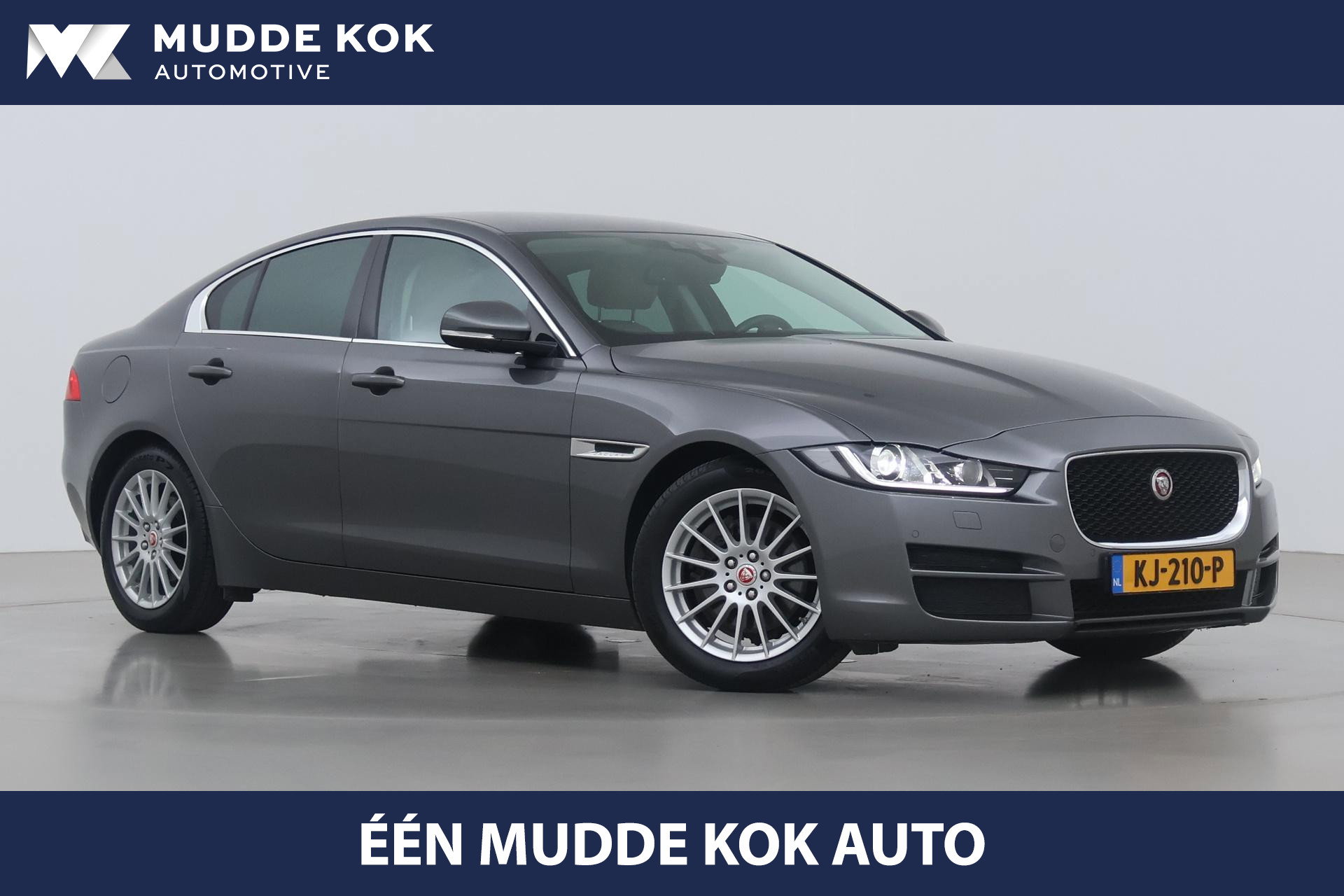Foto van Jaguar XE