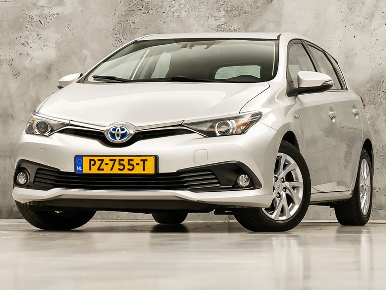 Toyota Auris foto 1