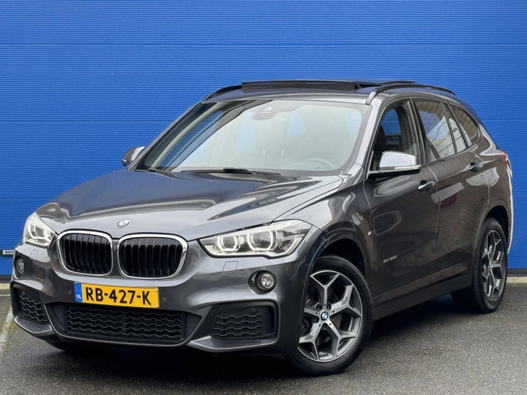 Foto van BMW X1