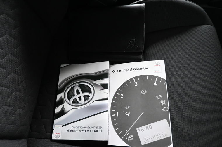 Toyota Corolla Touring Sports