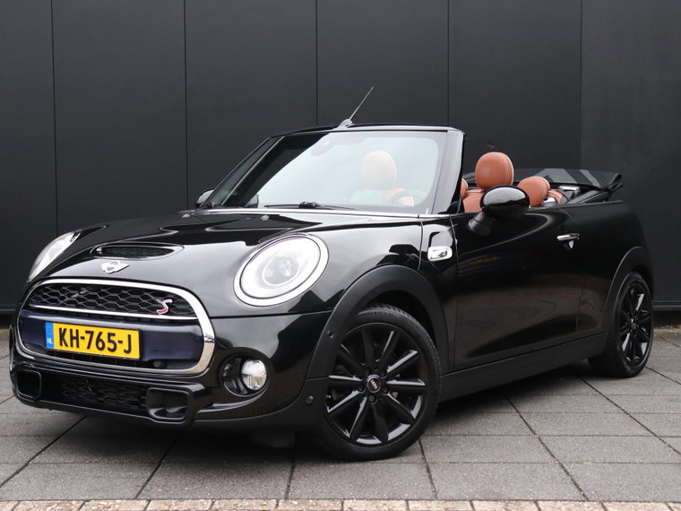 Foto van MINI Cooper S Cabrio