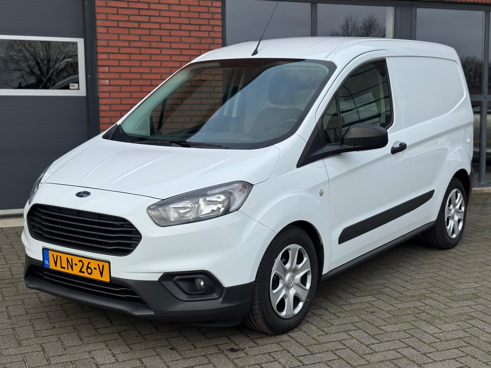 Foto van Ford Transit Courier