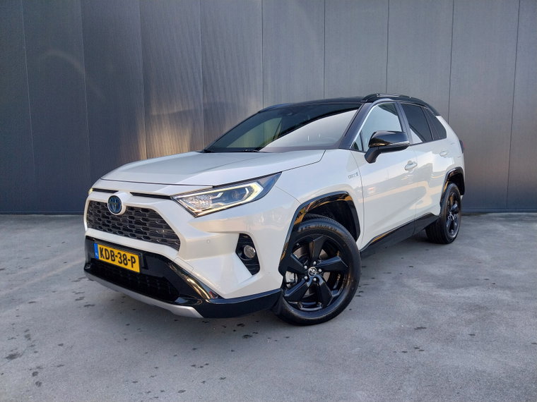 Toyota RAV4 foto 1