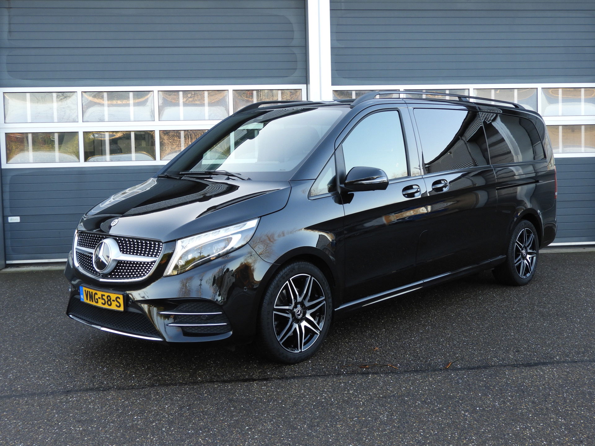 Foto van Mercedes-Benz V-Klasse