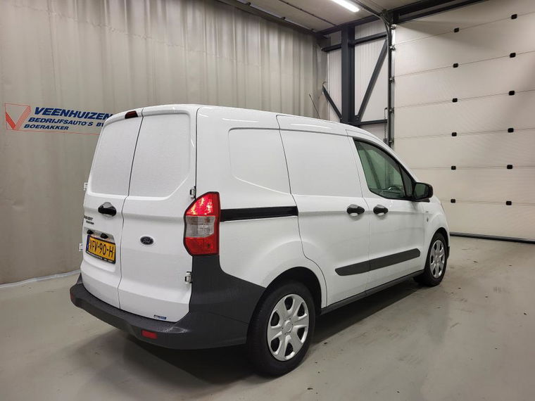 Ford Transit Courier