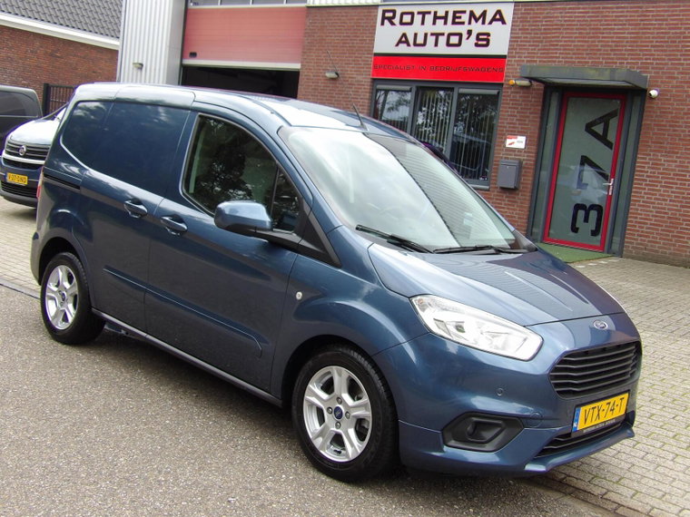 Foto van Ford Transit Courier