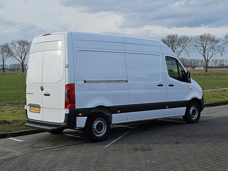 Mercedes-Benz eSprinter