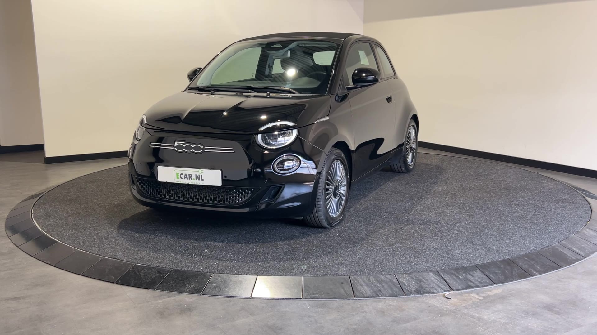 Foto van Fiat 500E CABRIO