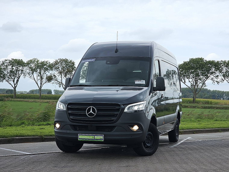 Foto van Mercedes-Benz Sprinter