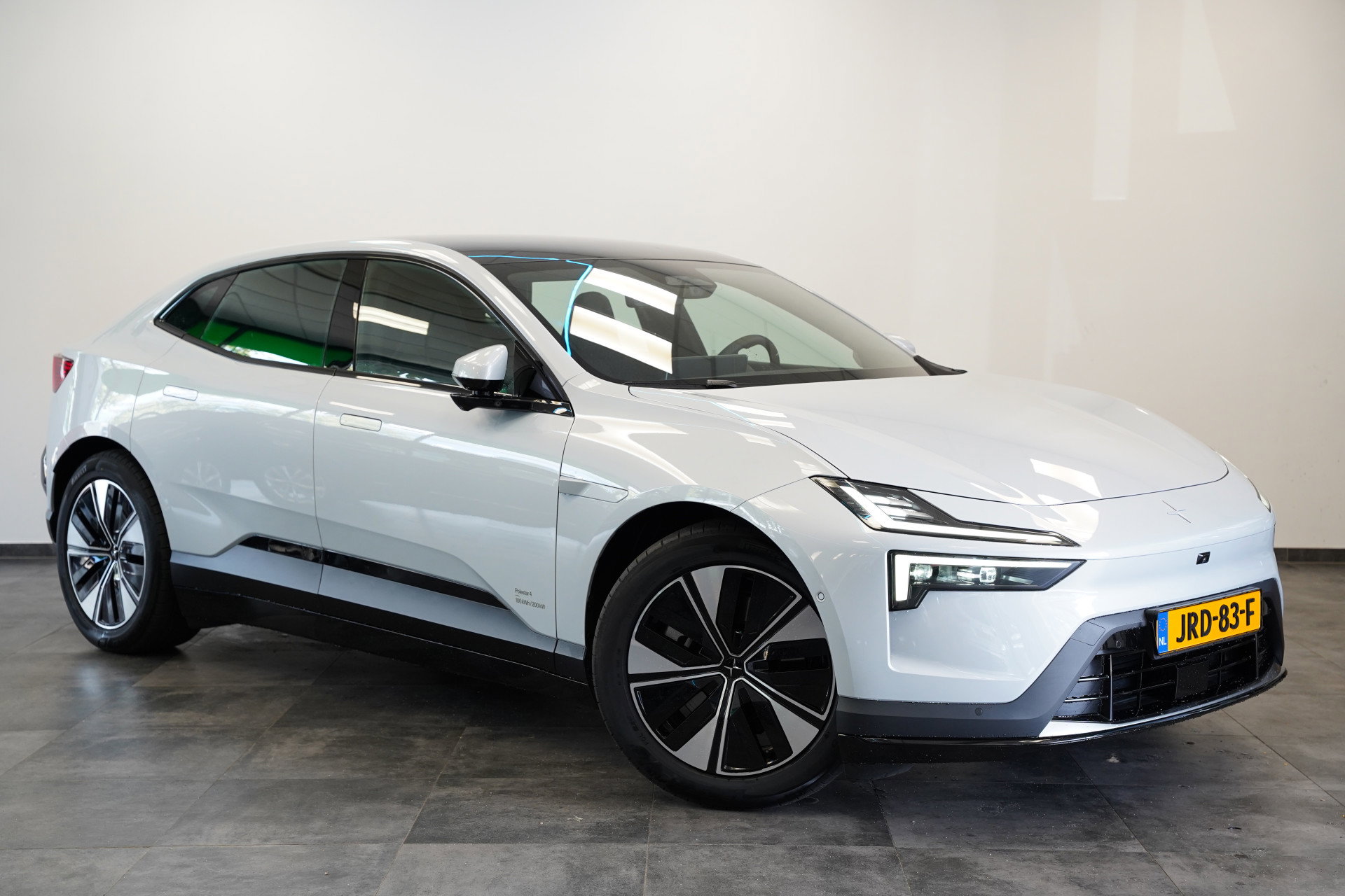 Foto van Polestar 4