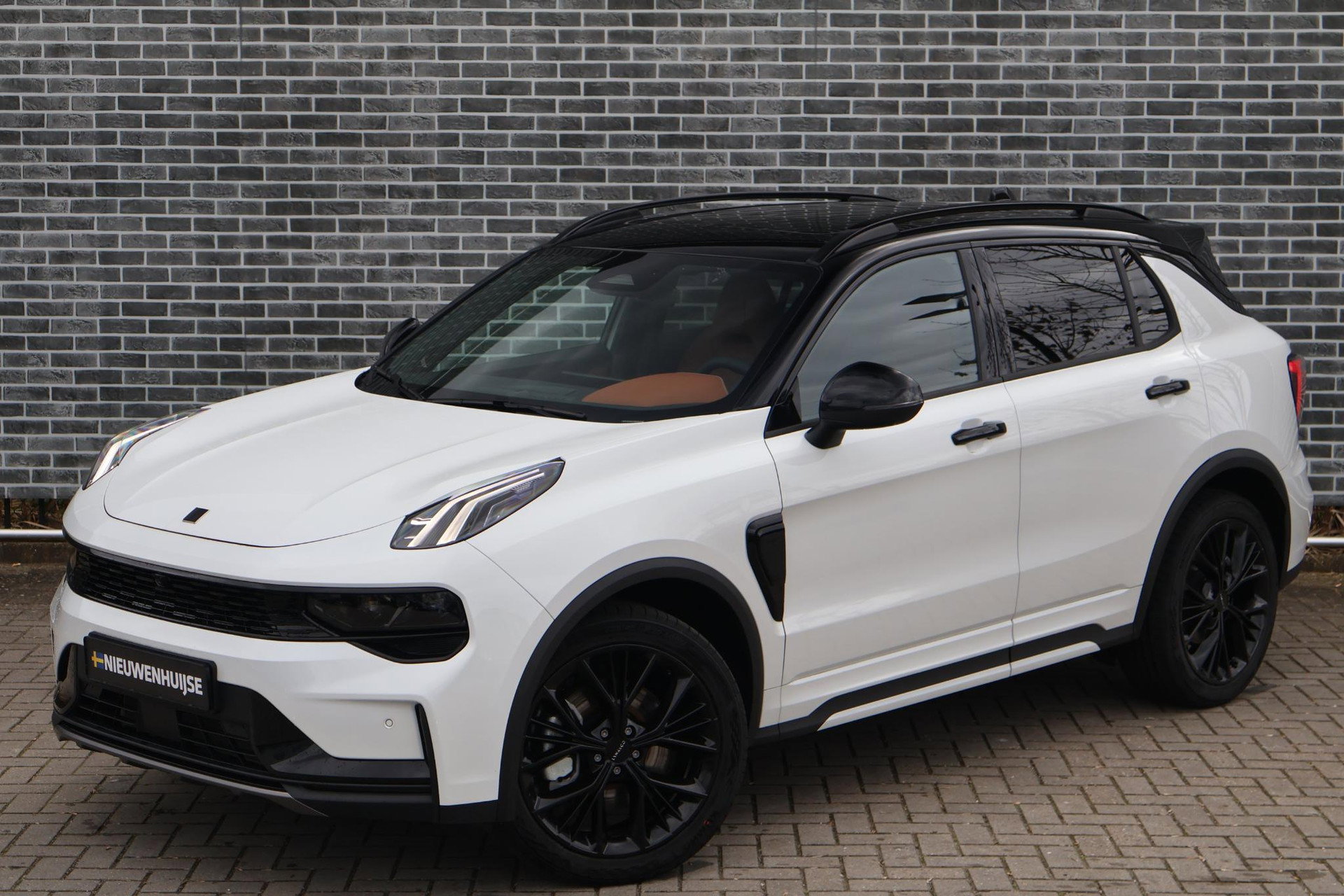 Foto van Lynk & Co 01