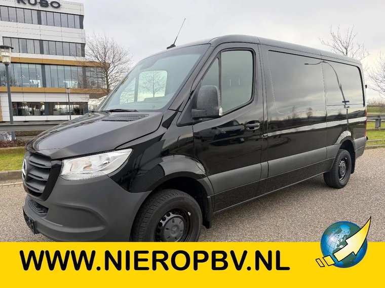 Mercedes-Benz Sprinter foto 1