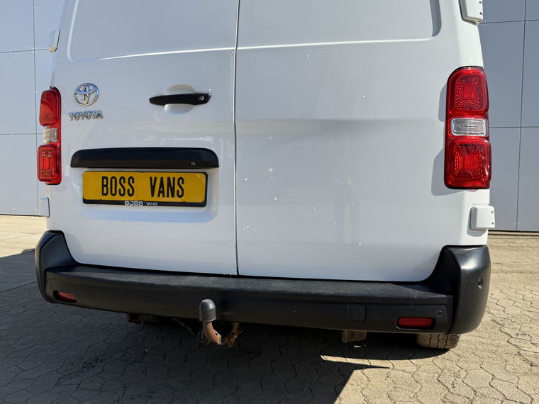 Toyota ProAce Long Worker