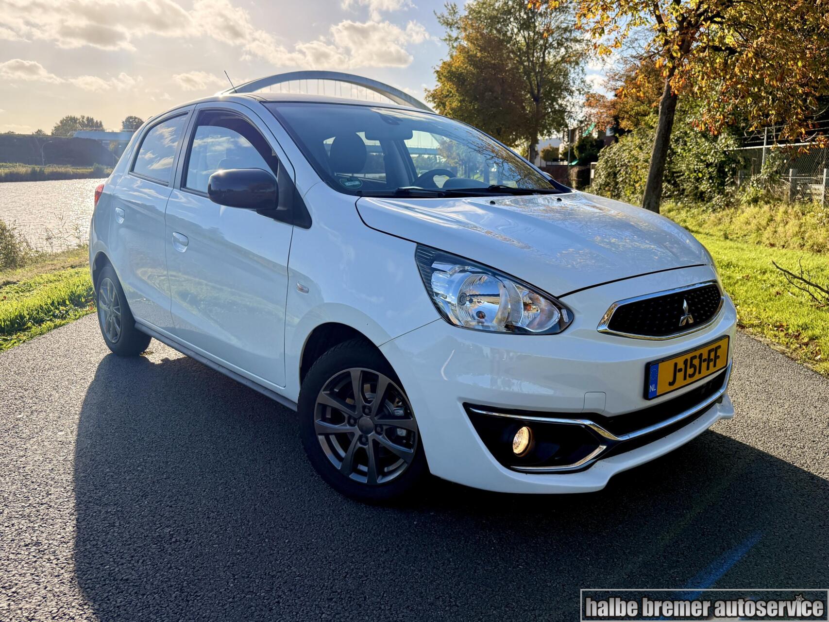 Foto van Mitsubishi Space Star