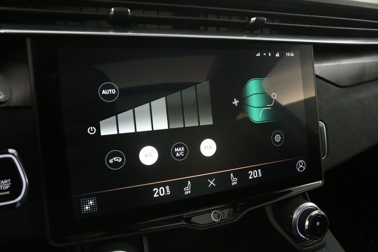 Lynk Co 01