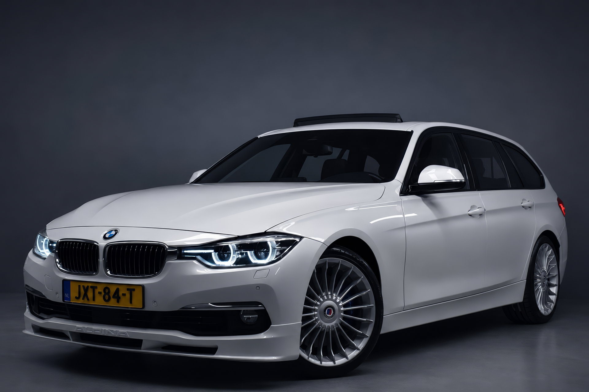 Foto van Alpina B3