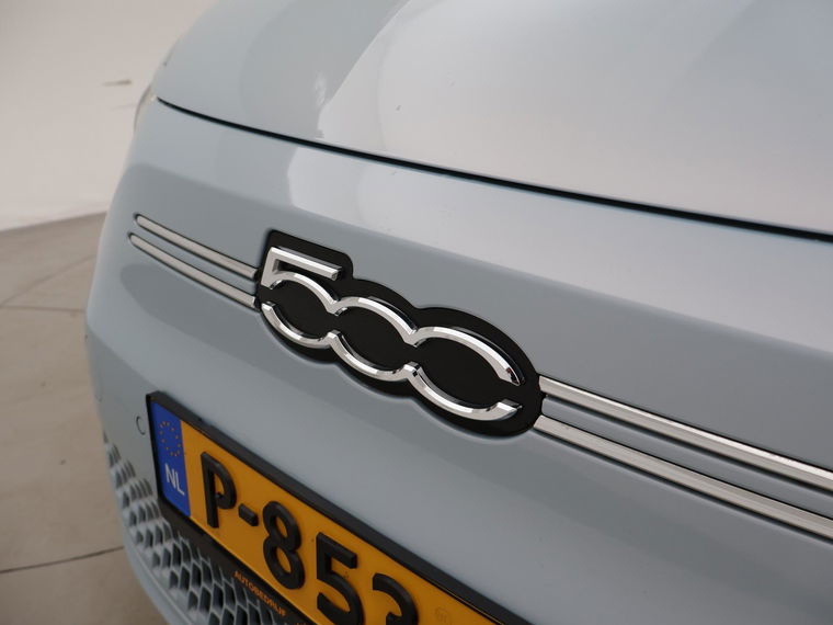 Fiat 500E