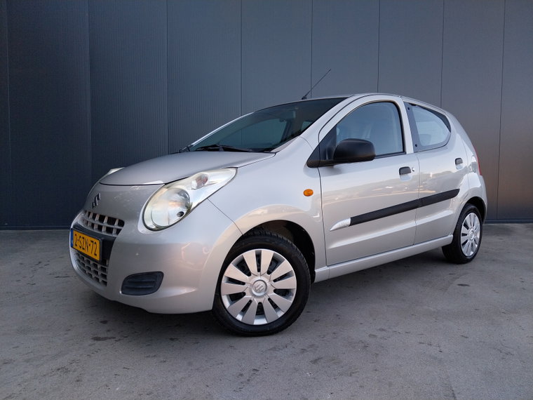 Suzuki Alto foto 1
