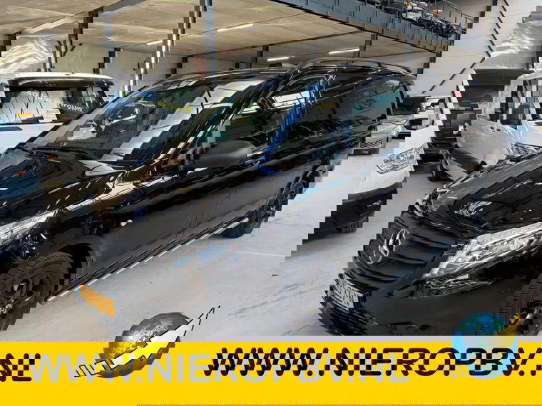 Foto van Mercedes-Benz Vito