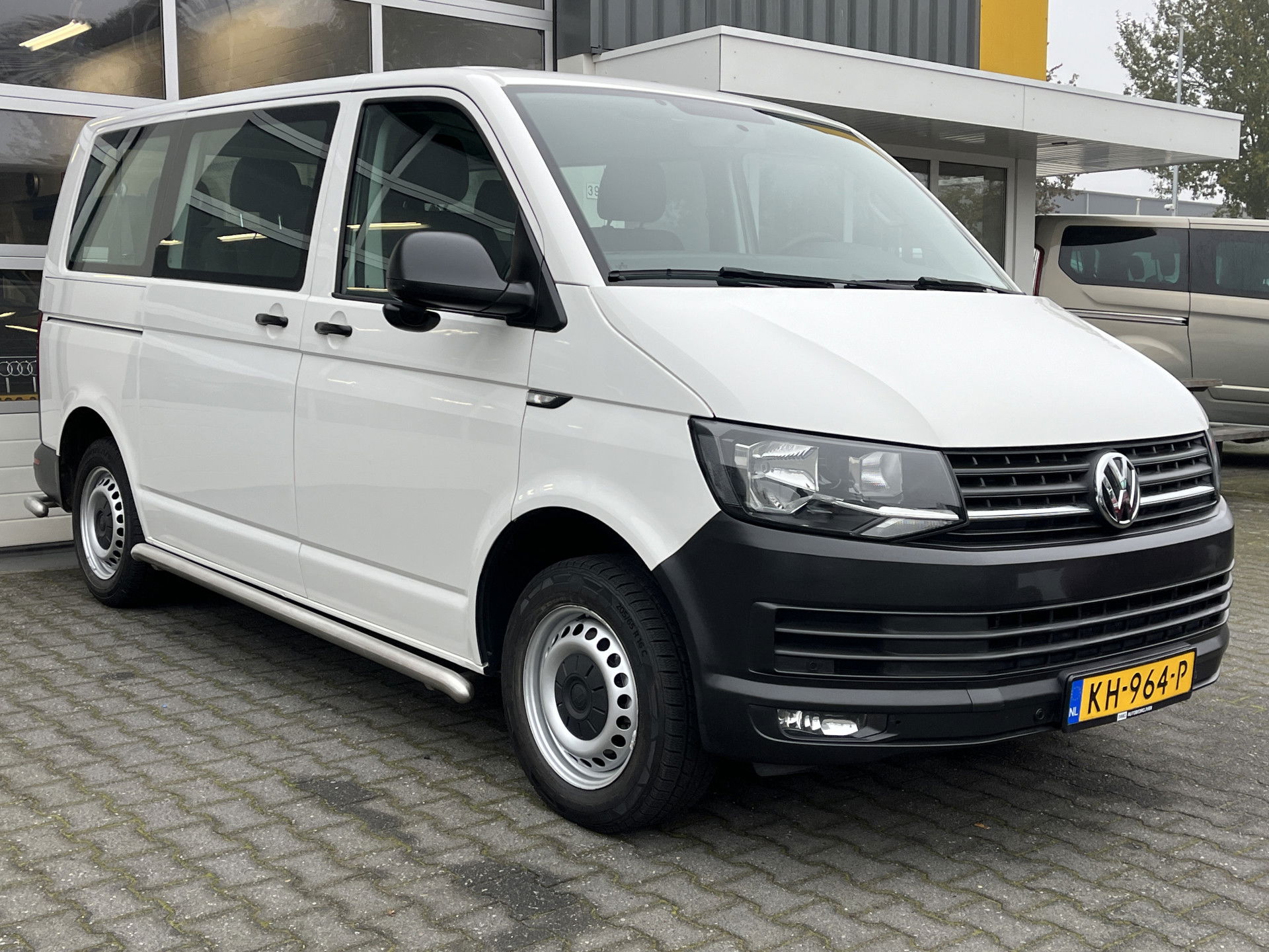 Volkswagen Transporter Kombi